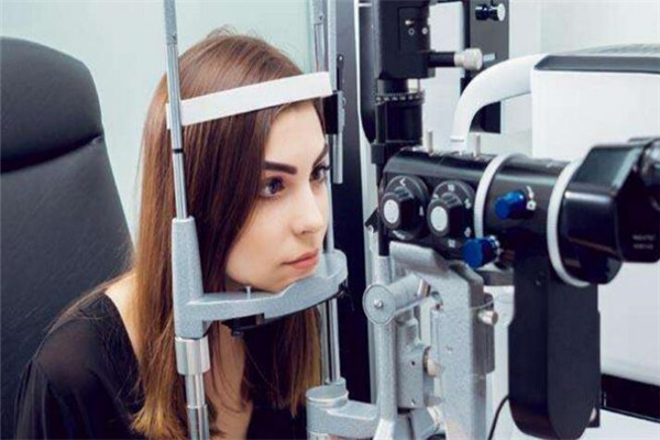 光明星视力恢复